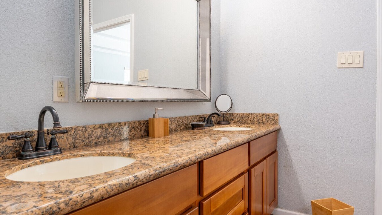 Photo of Bathroom in Marshall