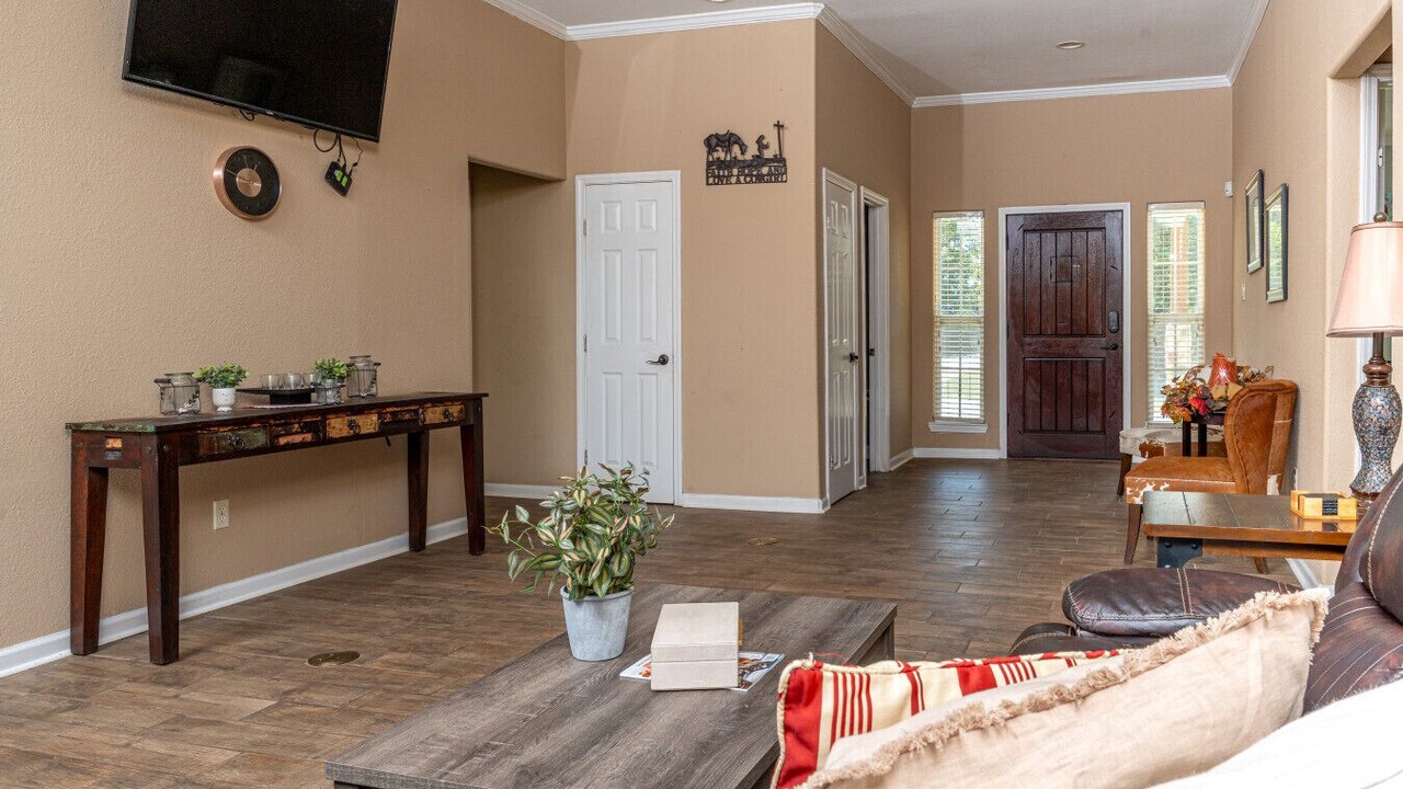 Photo of Livingroom in Marshall
