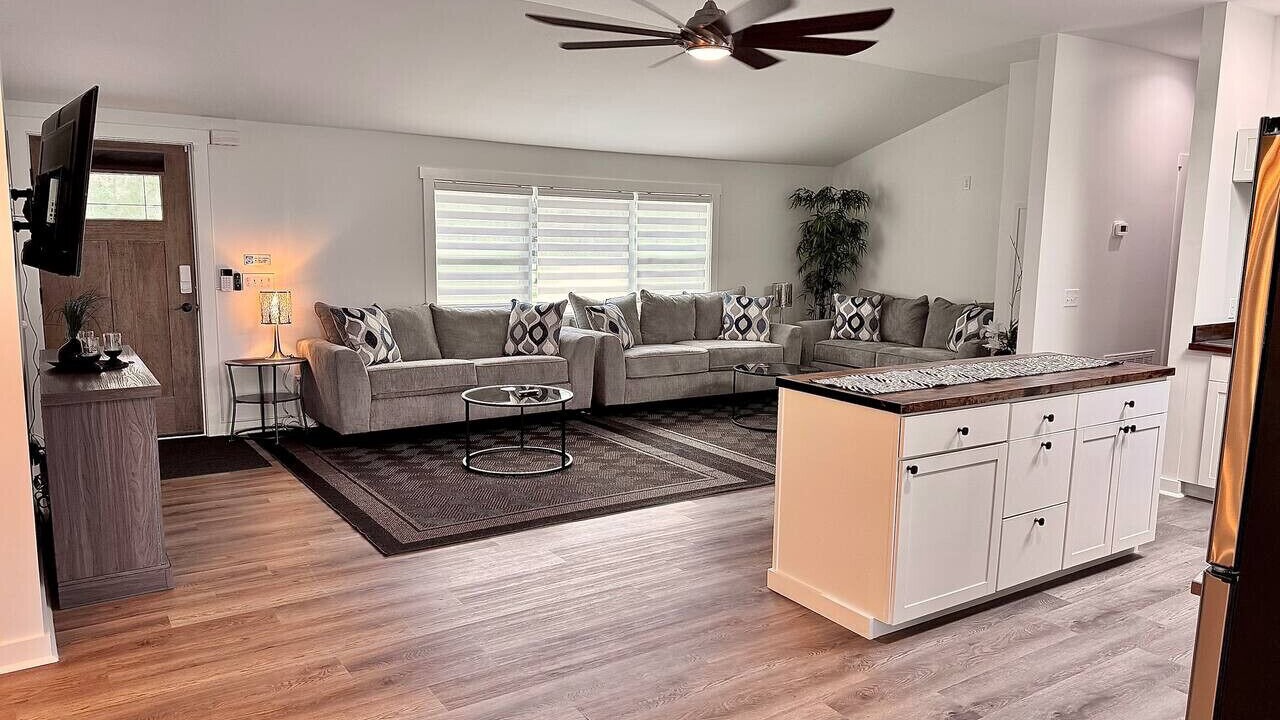 Photo of Livingroom in Burton