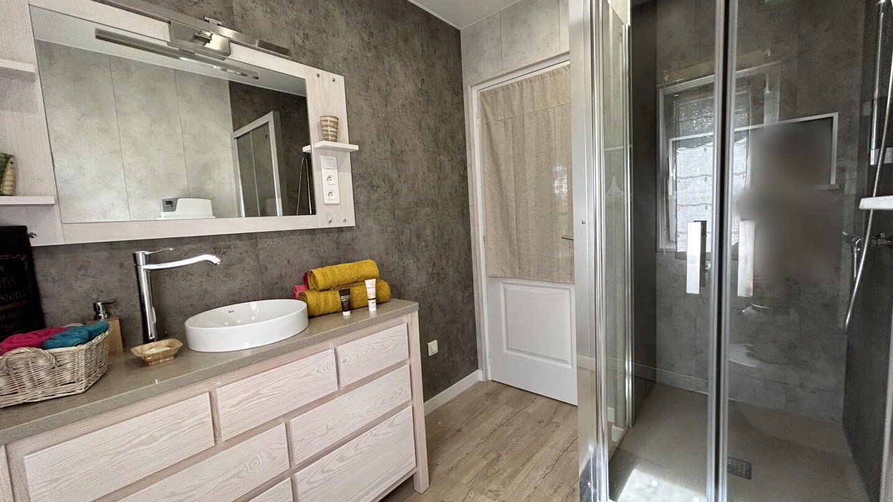 Photo of Bathroom in Roumegoux