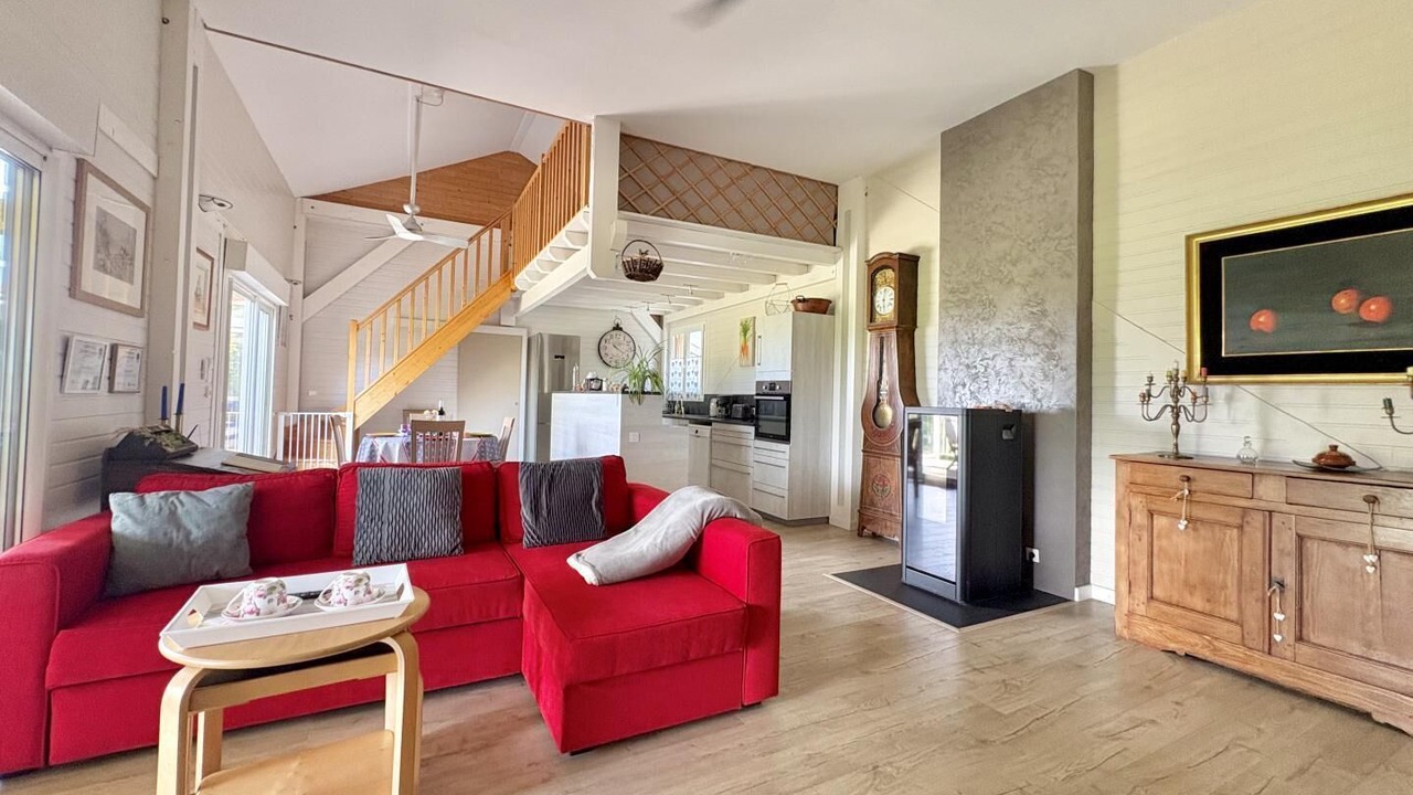 Photo of Livingroom in Roumegoux
