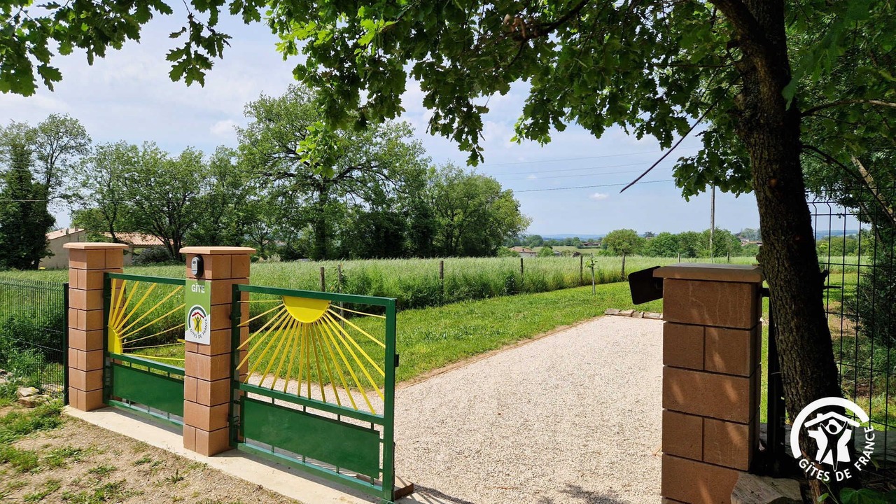 Photo of Outdoor in Sainte-Gemme