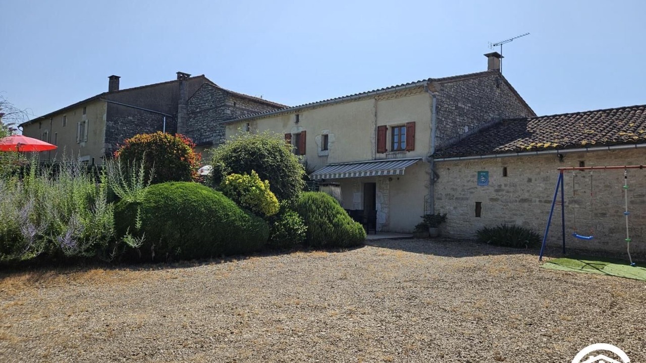 Photo of Outdoor in Frausseilles