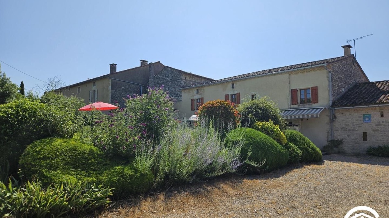 Photo of Outdoor in Frausseilles