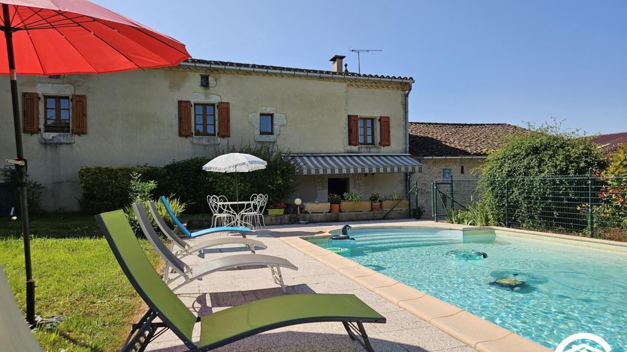 Photo of Outdoor in Frausseilles