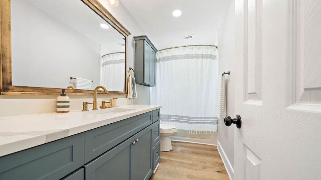Photo of Bathroom in West Livingston