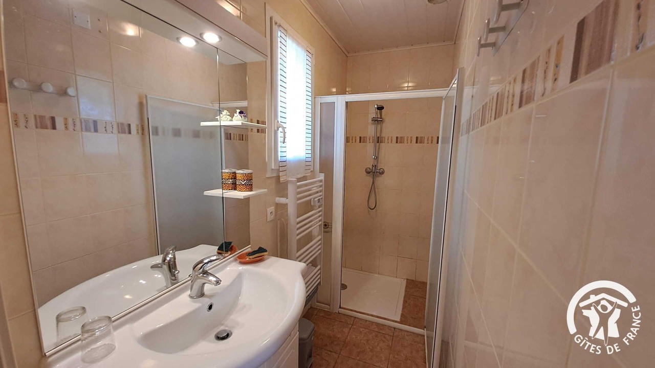 Photo of Bathroom in Venes