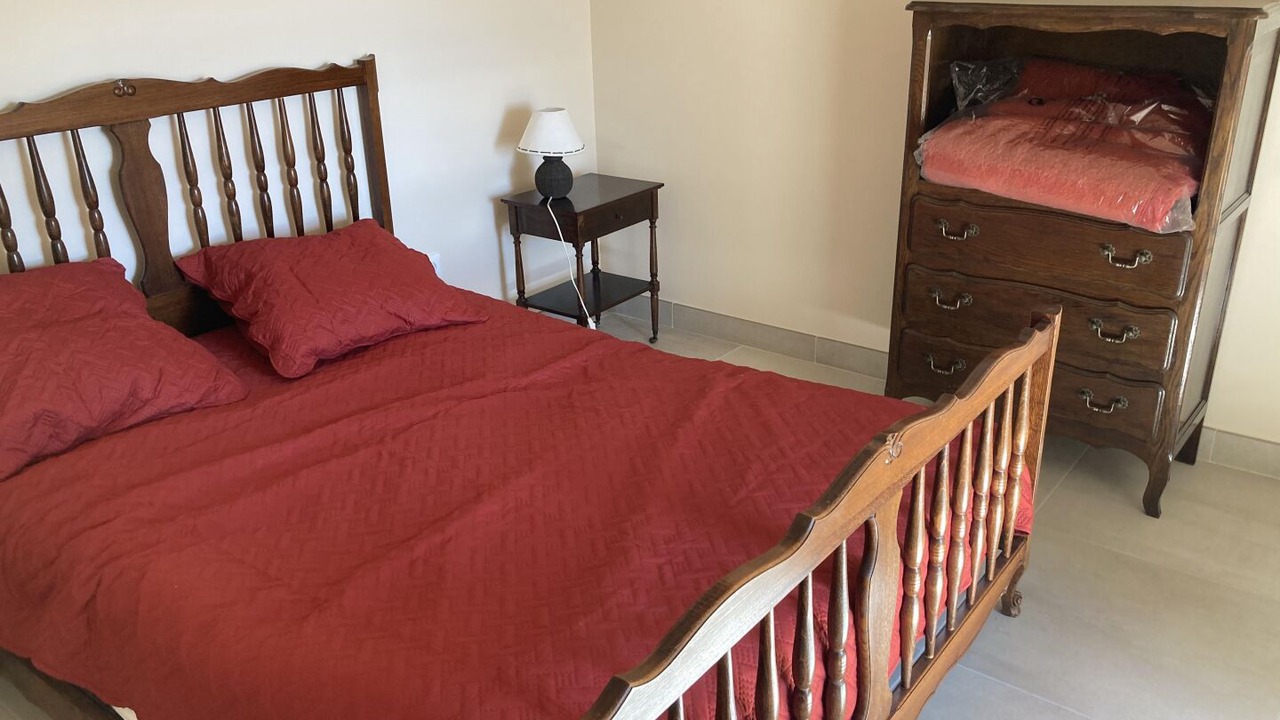 Photo of Bedroom in Saint-Pierre-de-Trivisy