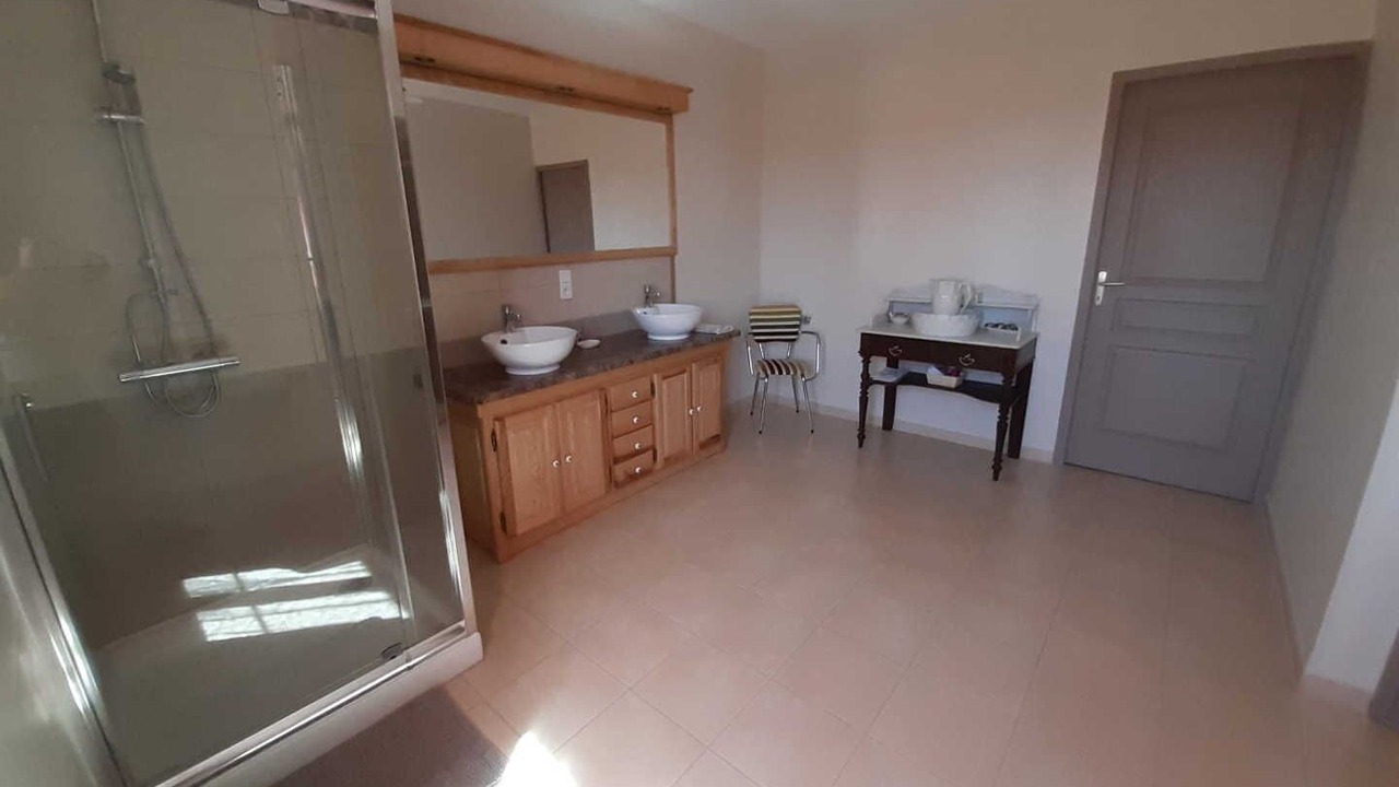 Photo of Bathroom in Gaillac