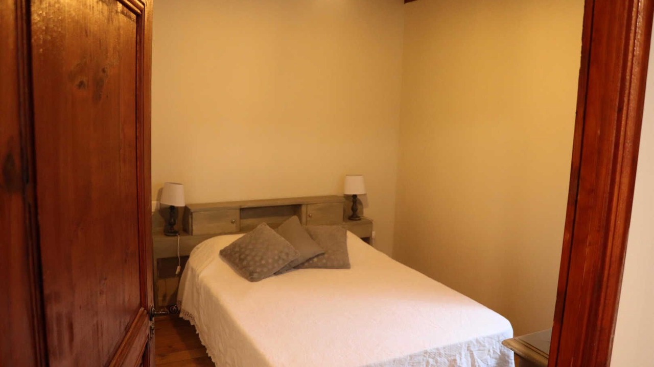 Photo of Bedroom in Nages