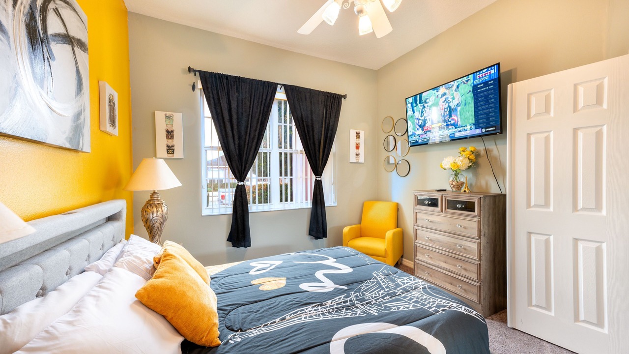 Photo of Bedroom in Ridgewood Lakes