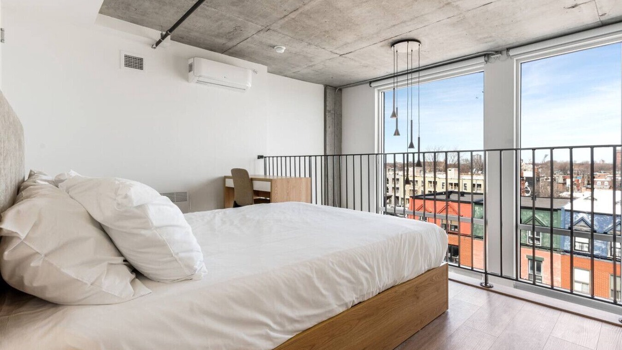 Photo of Bedroom in Plateau Mont Royal
