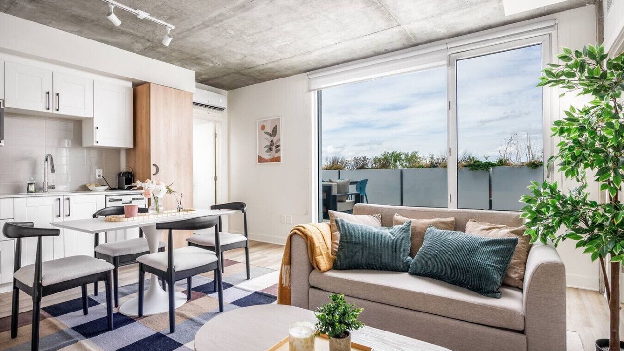 Photo of Livingroom in Plateau Mont Royal