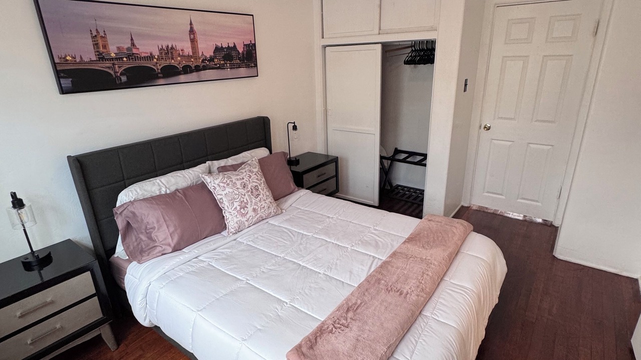 Photo of Bedroom in Bankers Hill