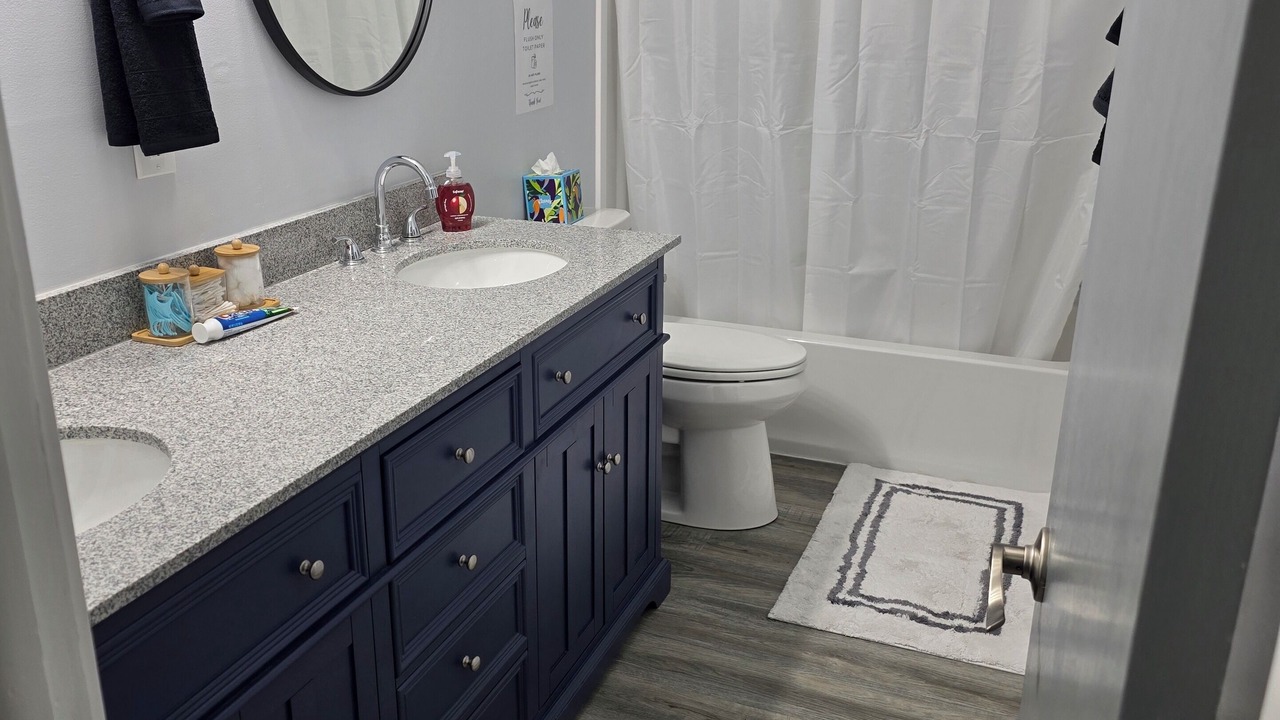 Photo of Bathroom in Pauline