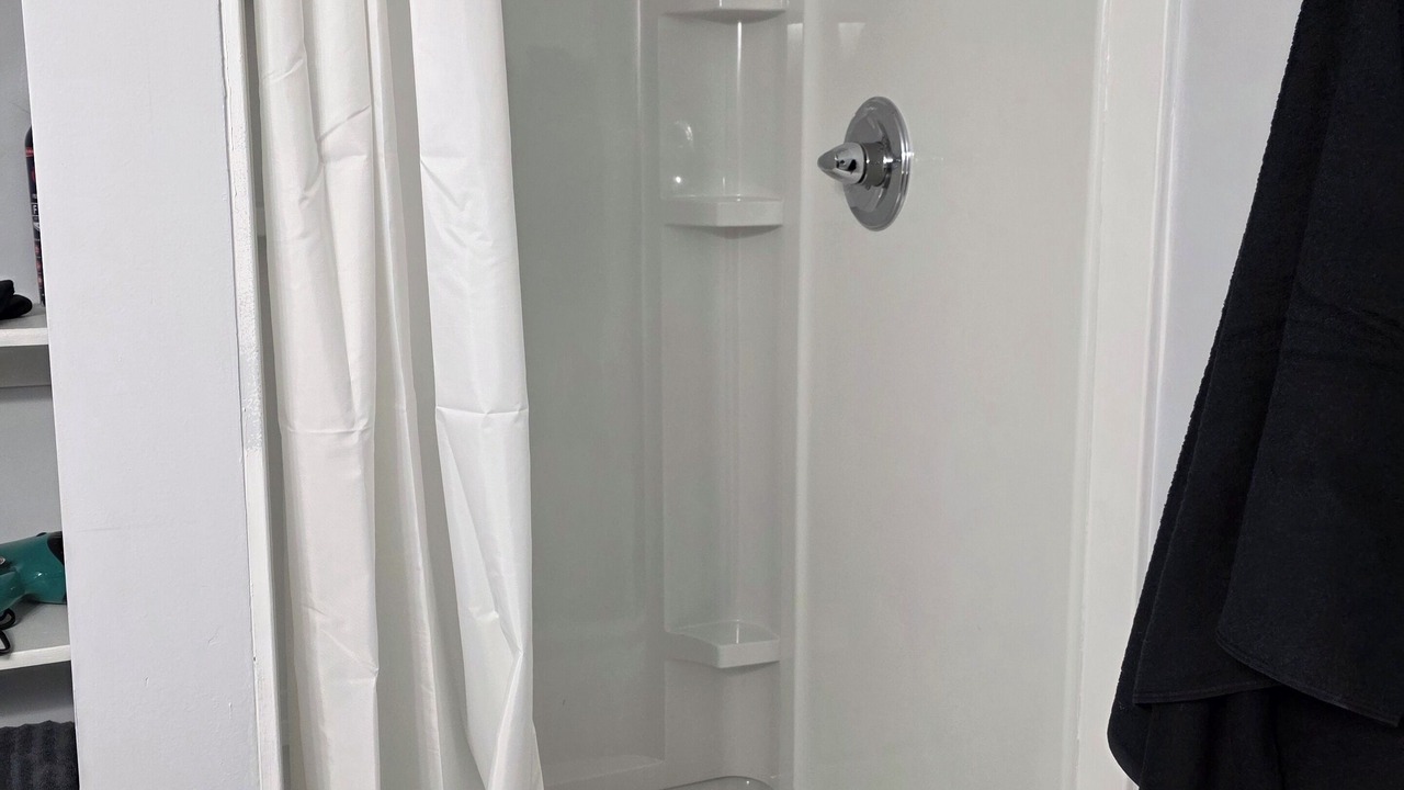 Photo of Bathroom in Pauline