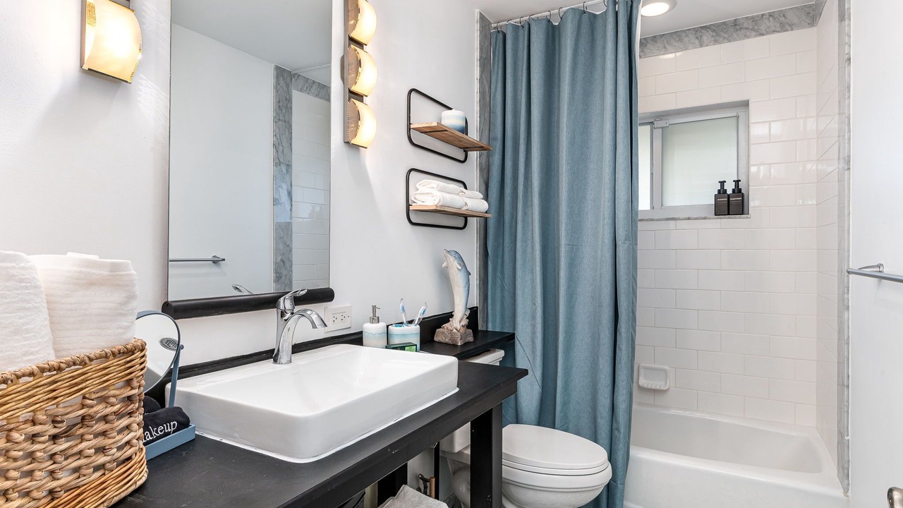 Photo of Bathroom in North Corals