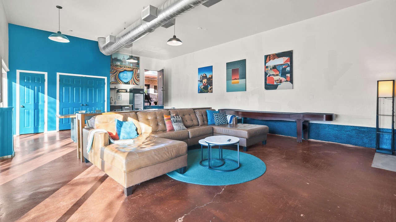 Photo of Livingroom in Oatmeal