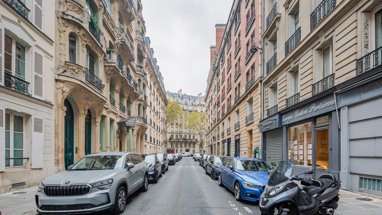 Photo of Others in Faubourg Saint-Germain