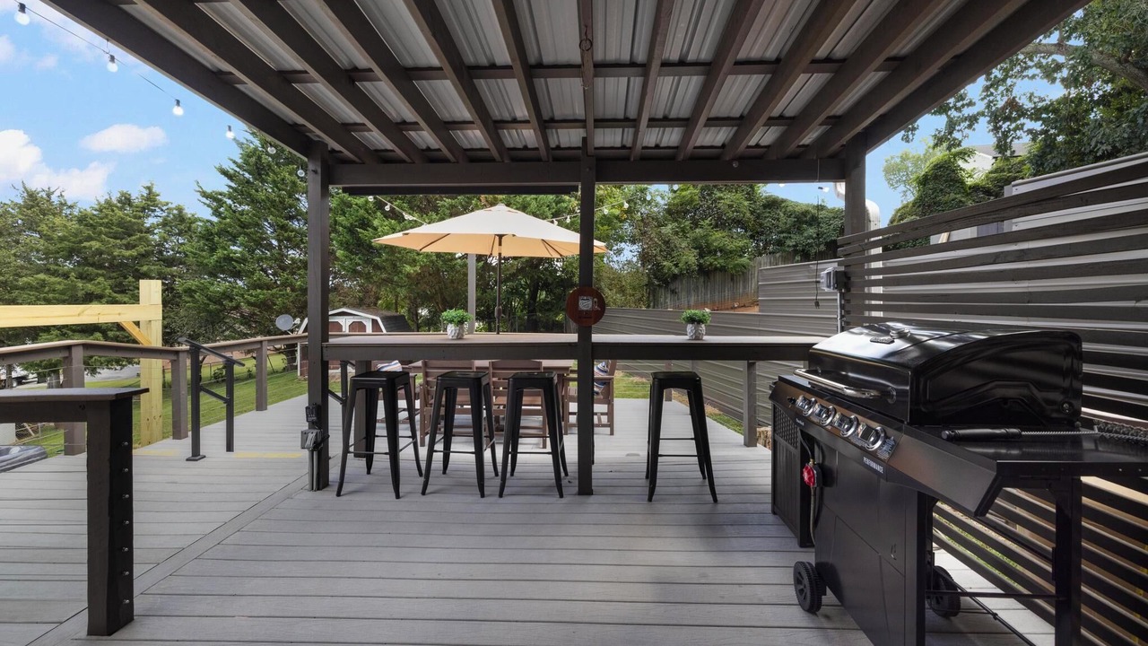Photo of Outdoor in Oak Grove