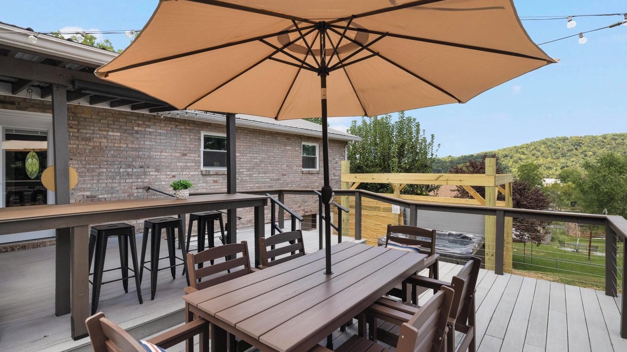 Photo of Outdoor in Oak Grove