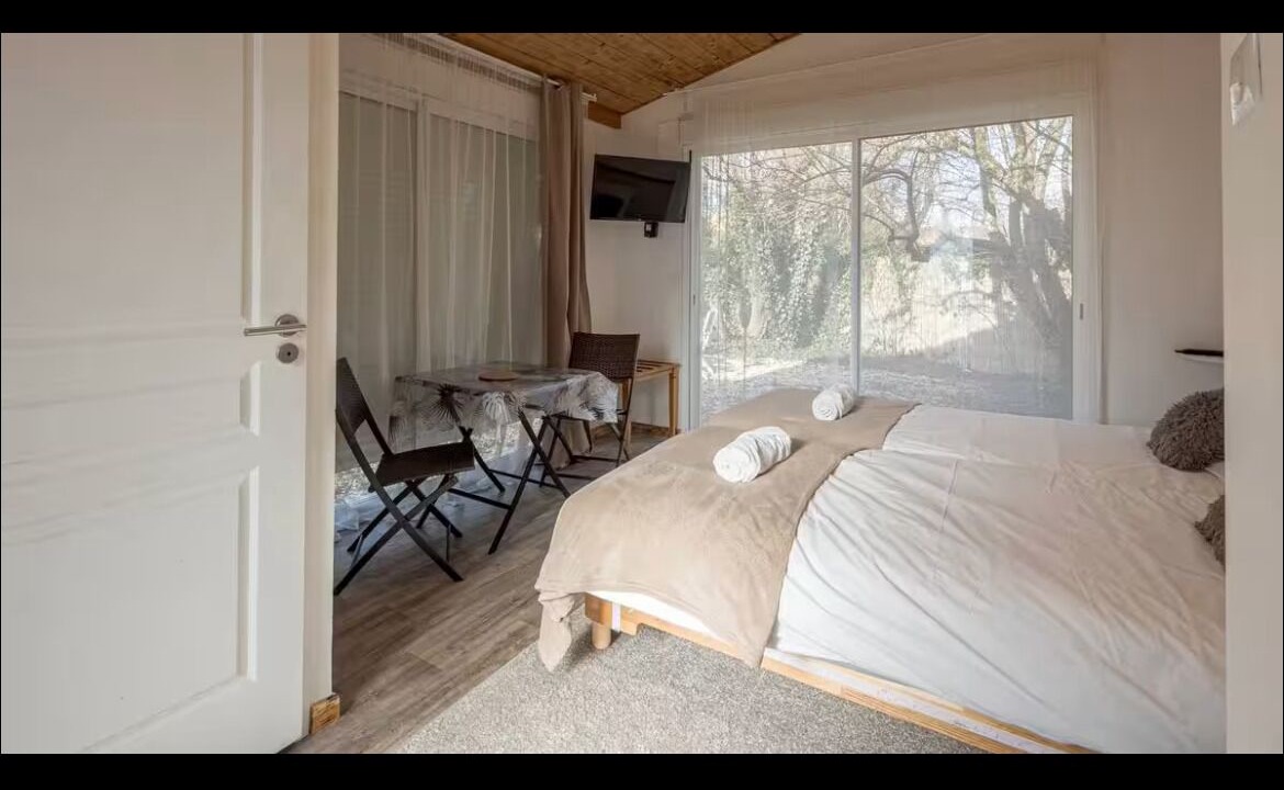 Photo of Bedroom in Chaumont