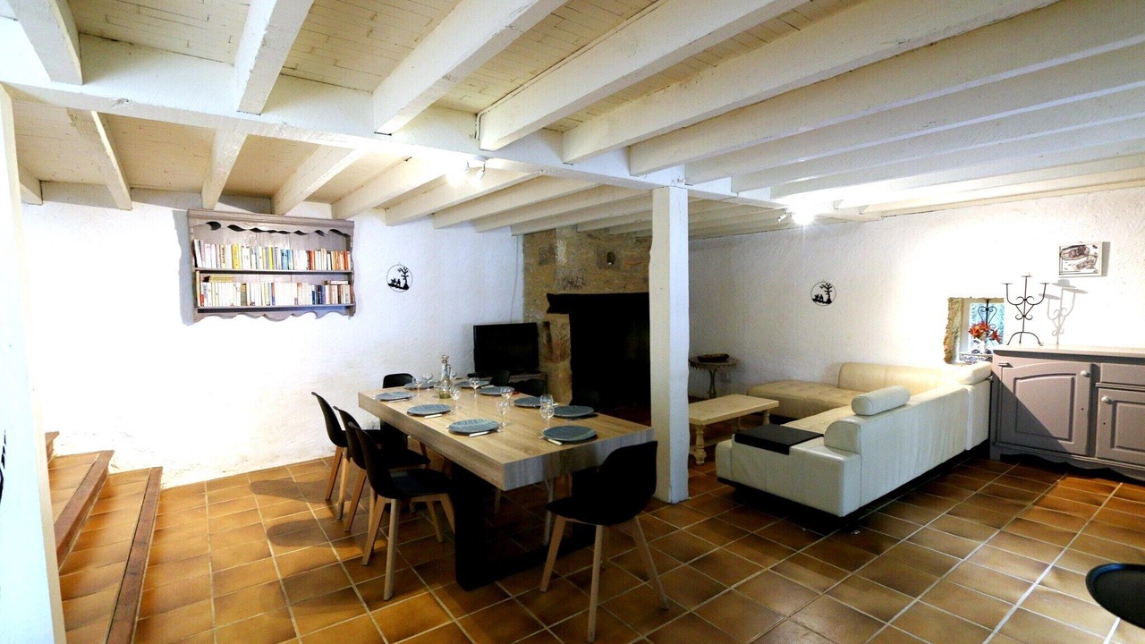 Photo of Livingroom in Blanquefort-sur-Briolance