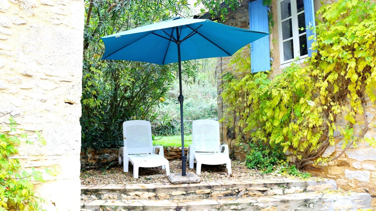 Photo of Patio Balcony in Blanquefort-sur-Briolance