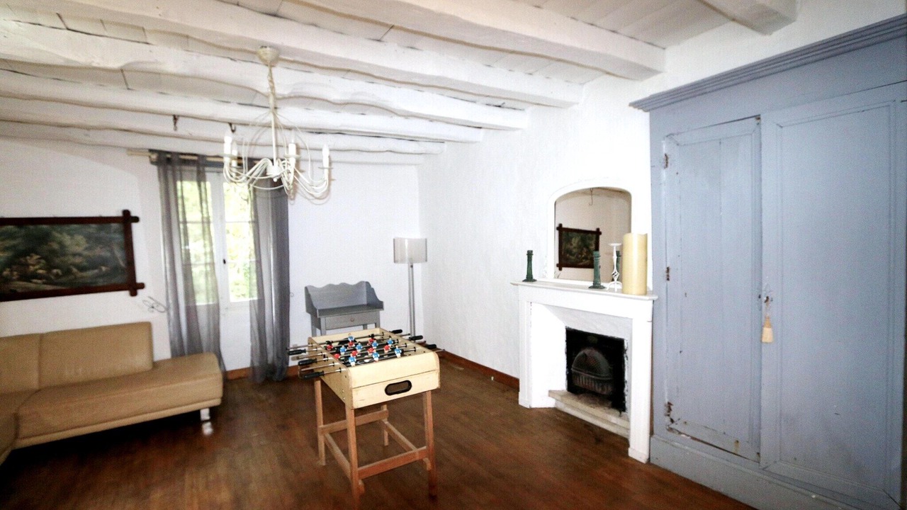 Photo of Livingroom in Blanquefort-sur-Briolance