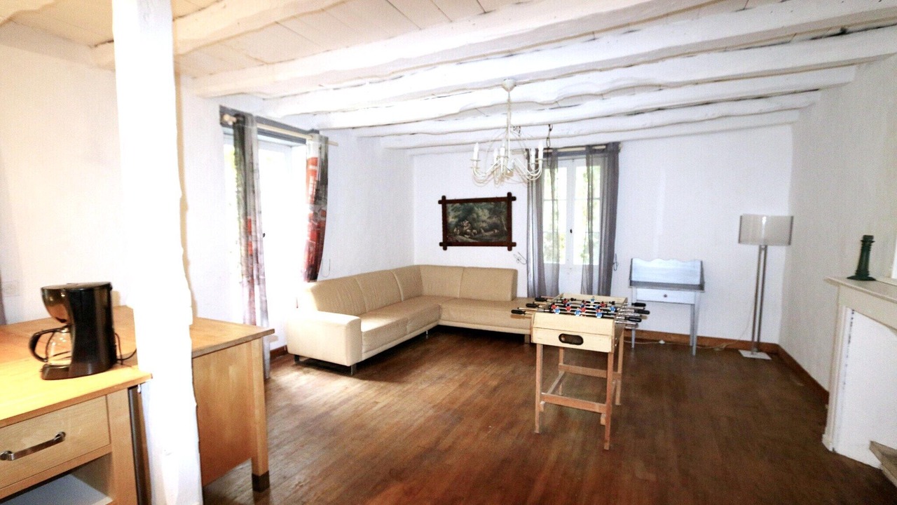 Photo of Livingroom in Blanquefort-sur-Briolance