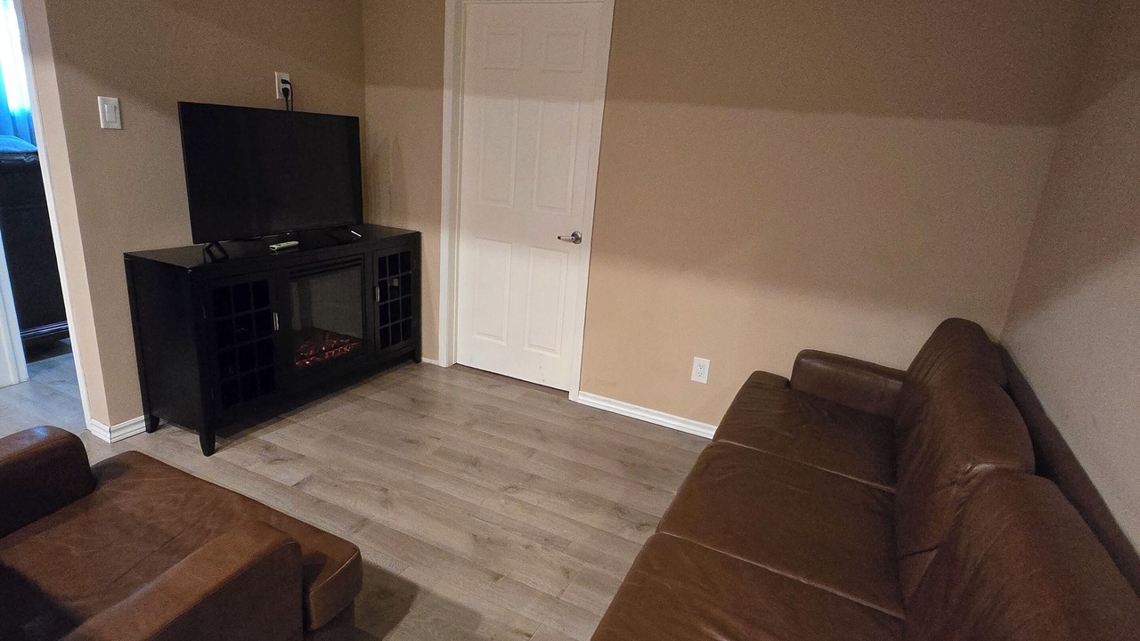 Photo of Livingroom in Terra Nova