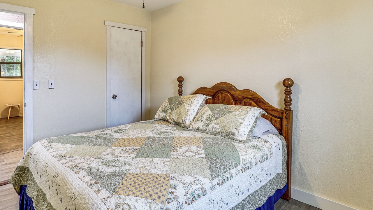 Photo of Bedroom in Kingdom City