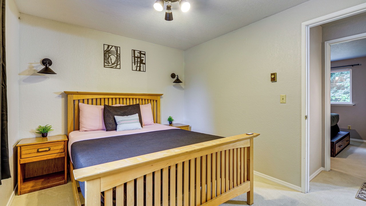 Photo of Bedroom in West Lake Stevens