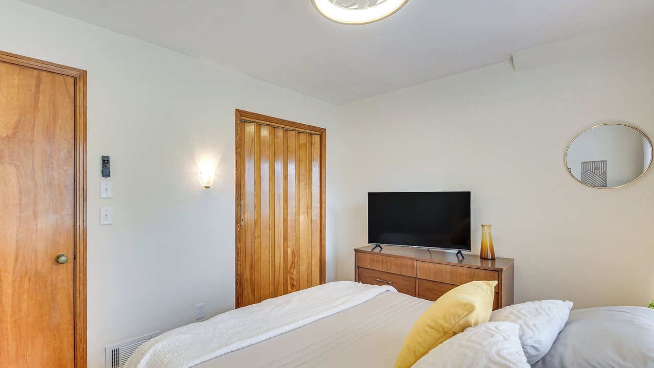 Photo of Bedroom in Burlington