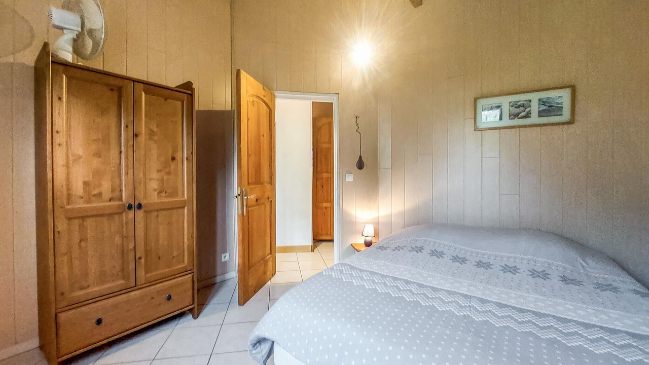 Photo of Others in Maurens