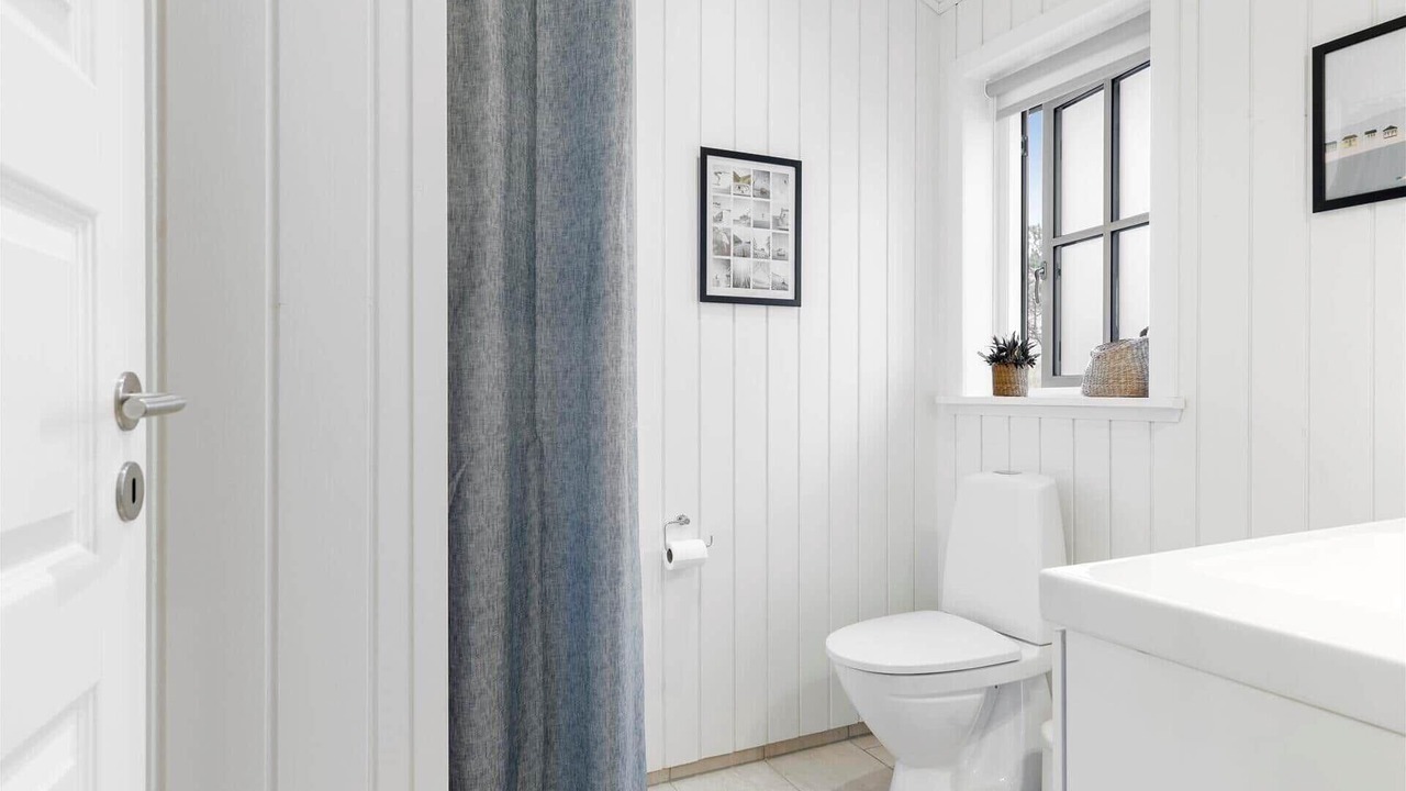 Photo of Bathroom in Bratten Strand
