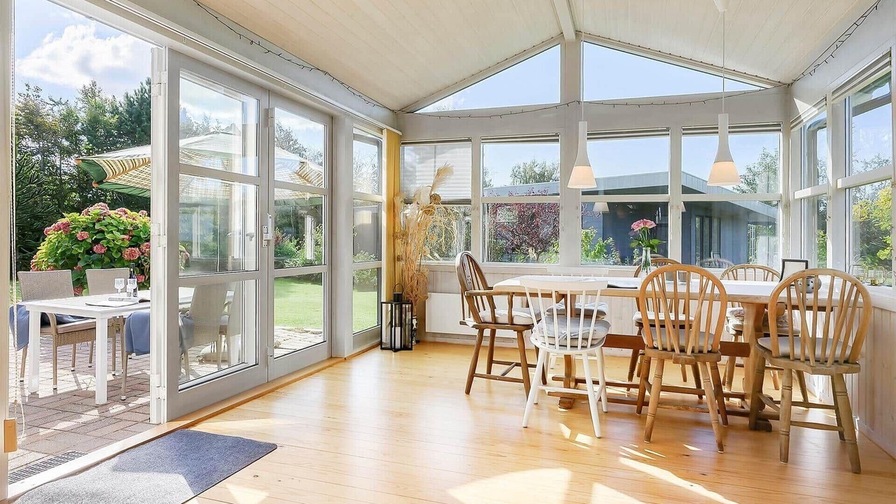 Photo of Others in Frolunde