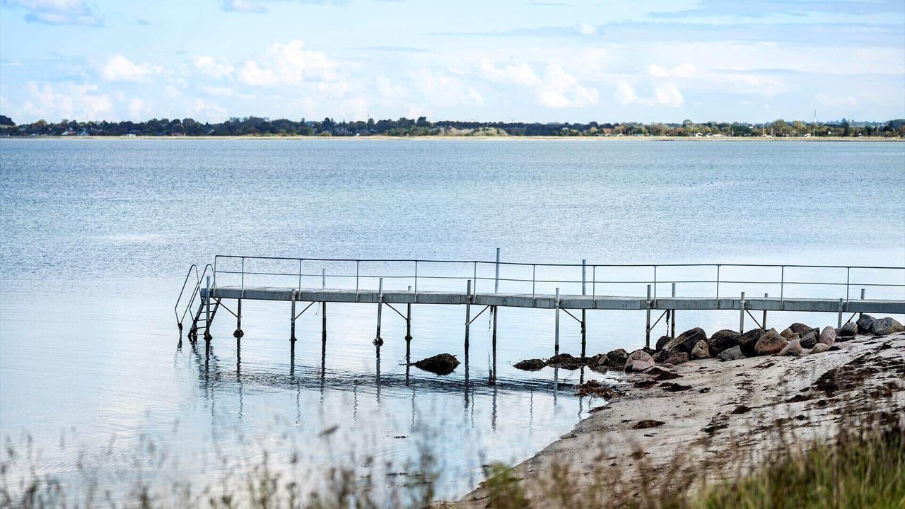 Photo of Others in Frolunde