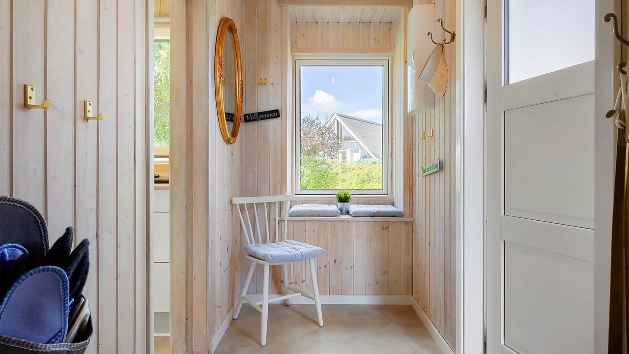 Photo of Others in Frolunde