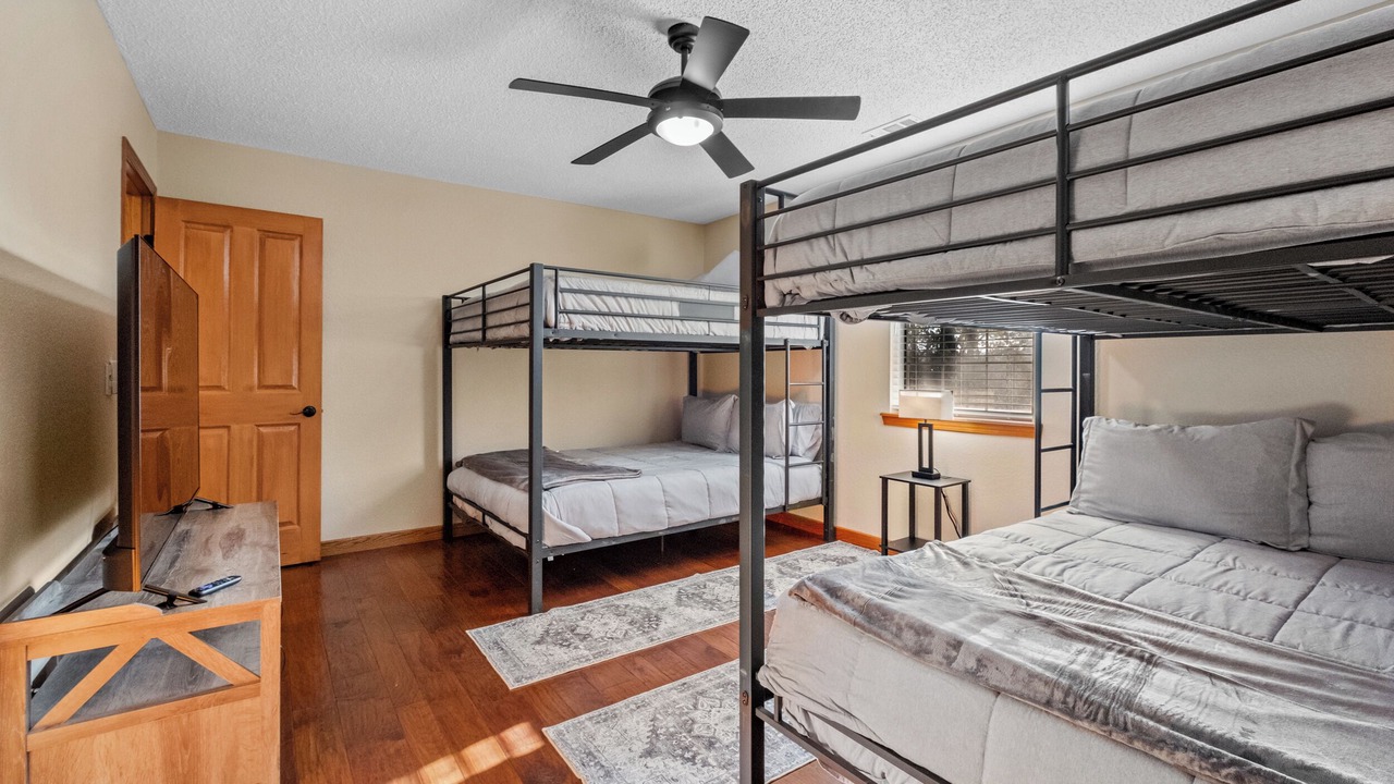 Photo of Bedroom in Springdale