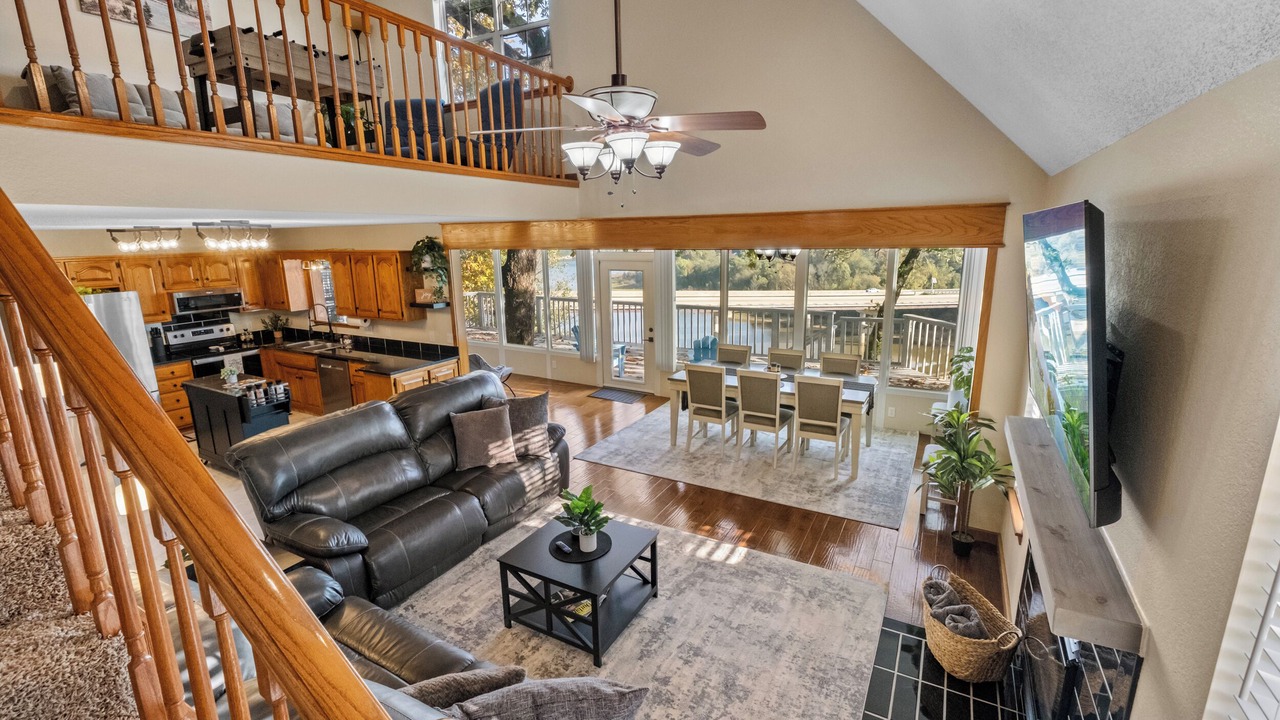 Photo of Livingroom in Springdale