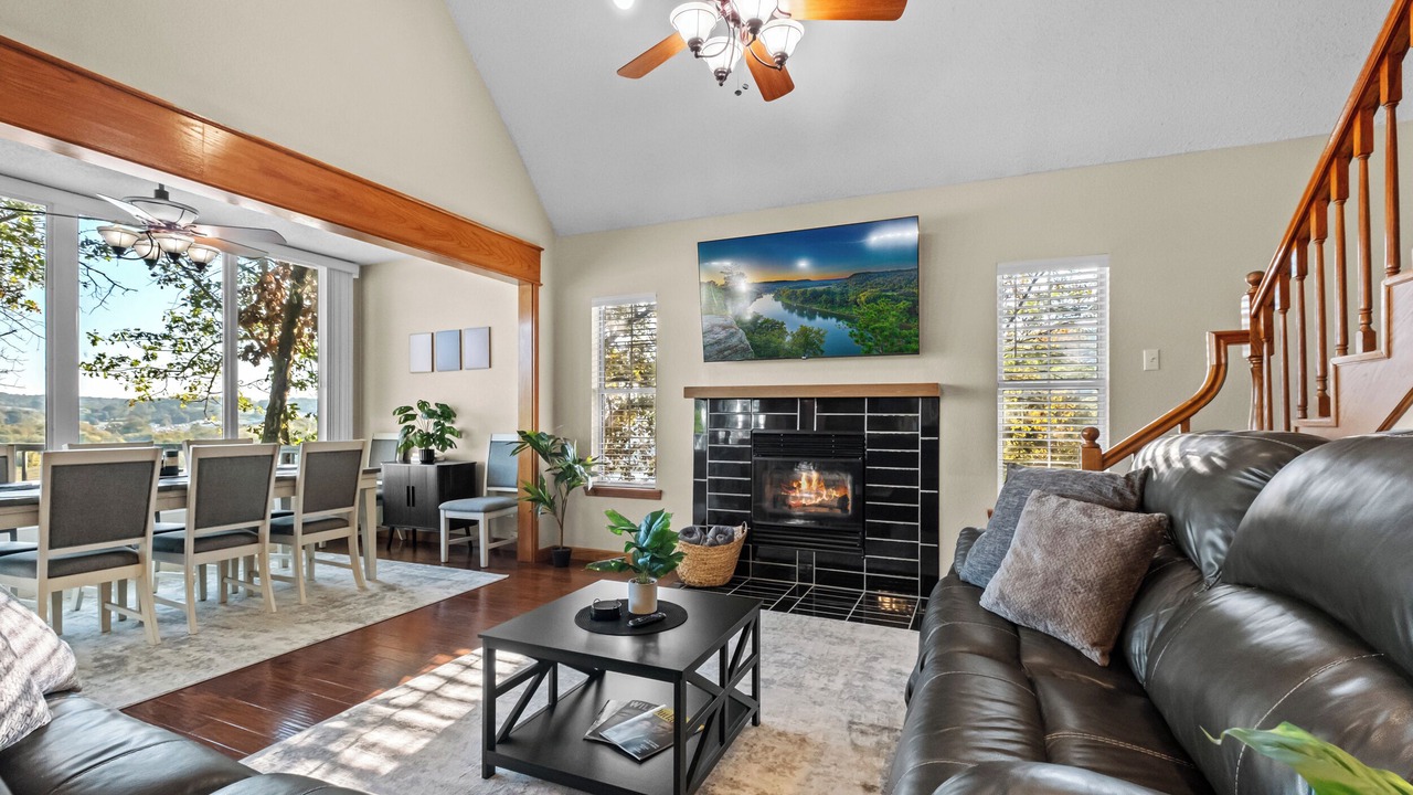 Photo of Livingroom in Springdale