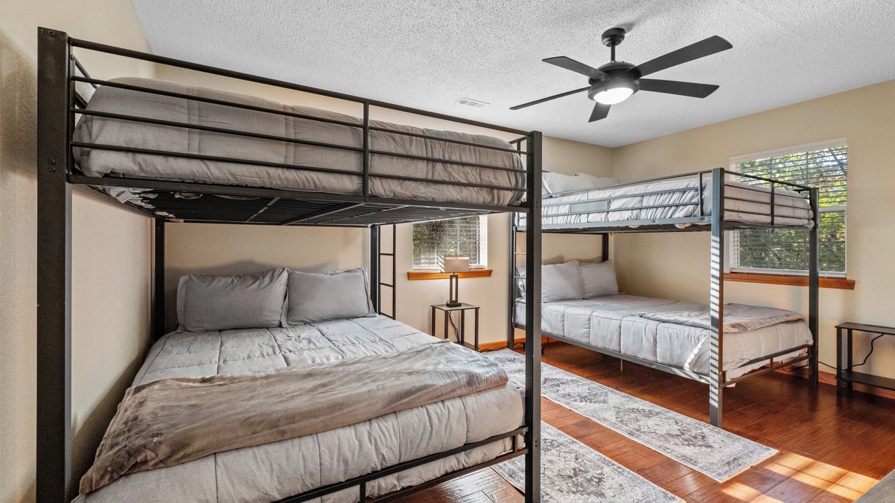Photo of Bedroom in Springdale
