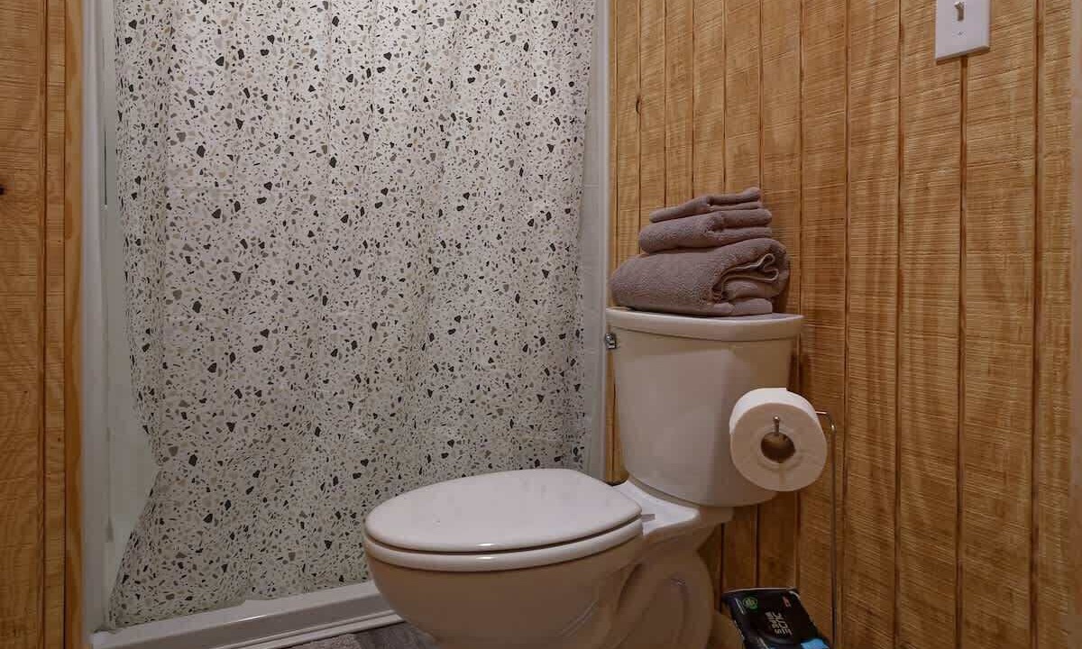 Photo of Bathroom in Welch