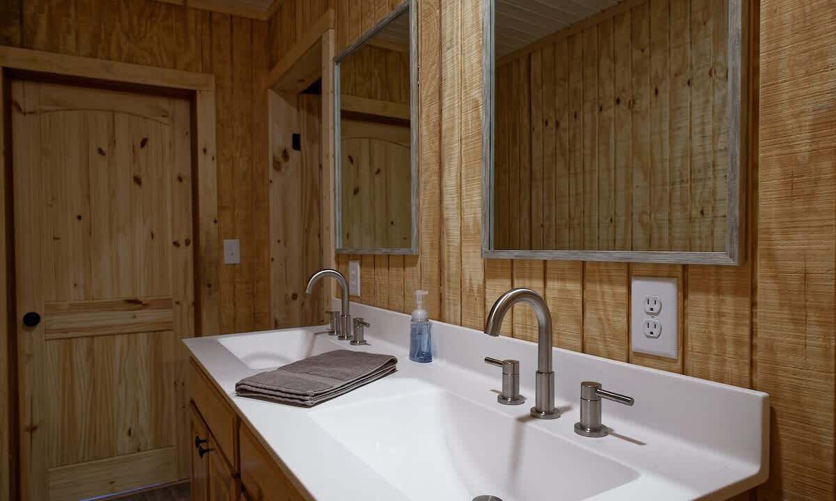 Photo of Bathroom in Welch