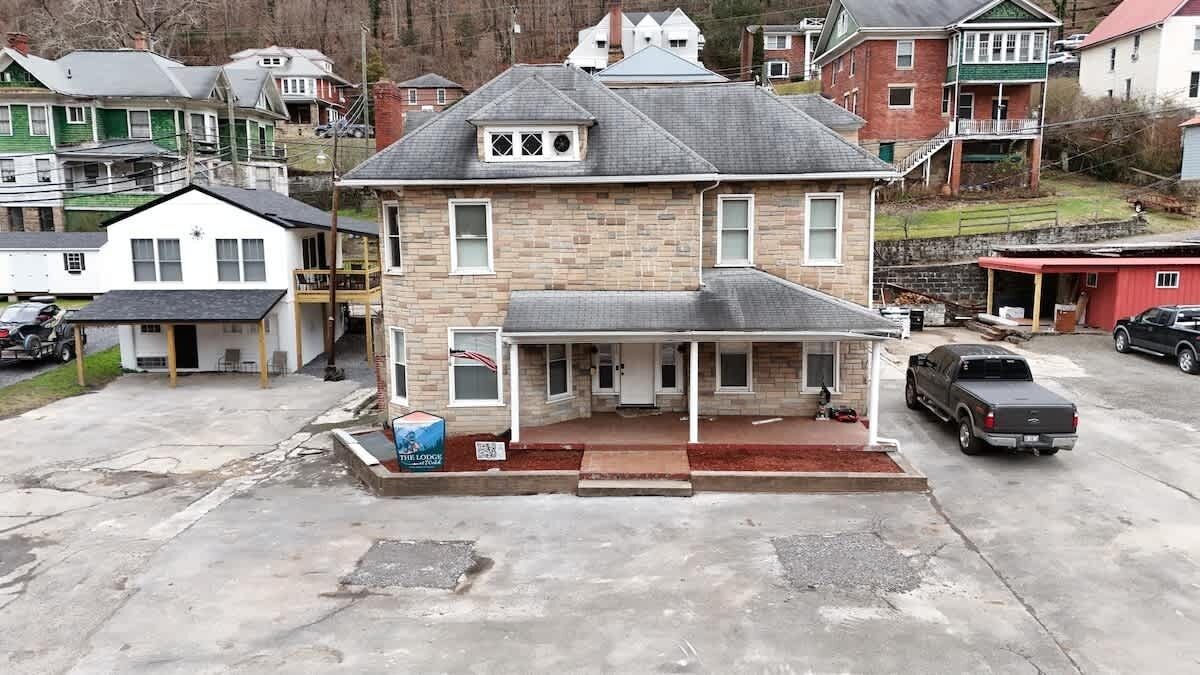 Photo of Outdoor in Welch