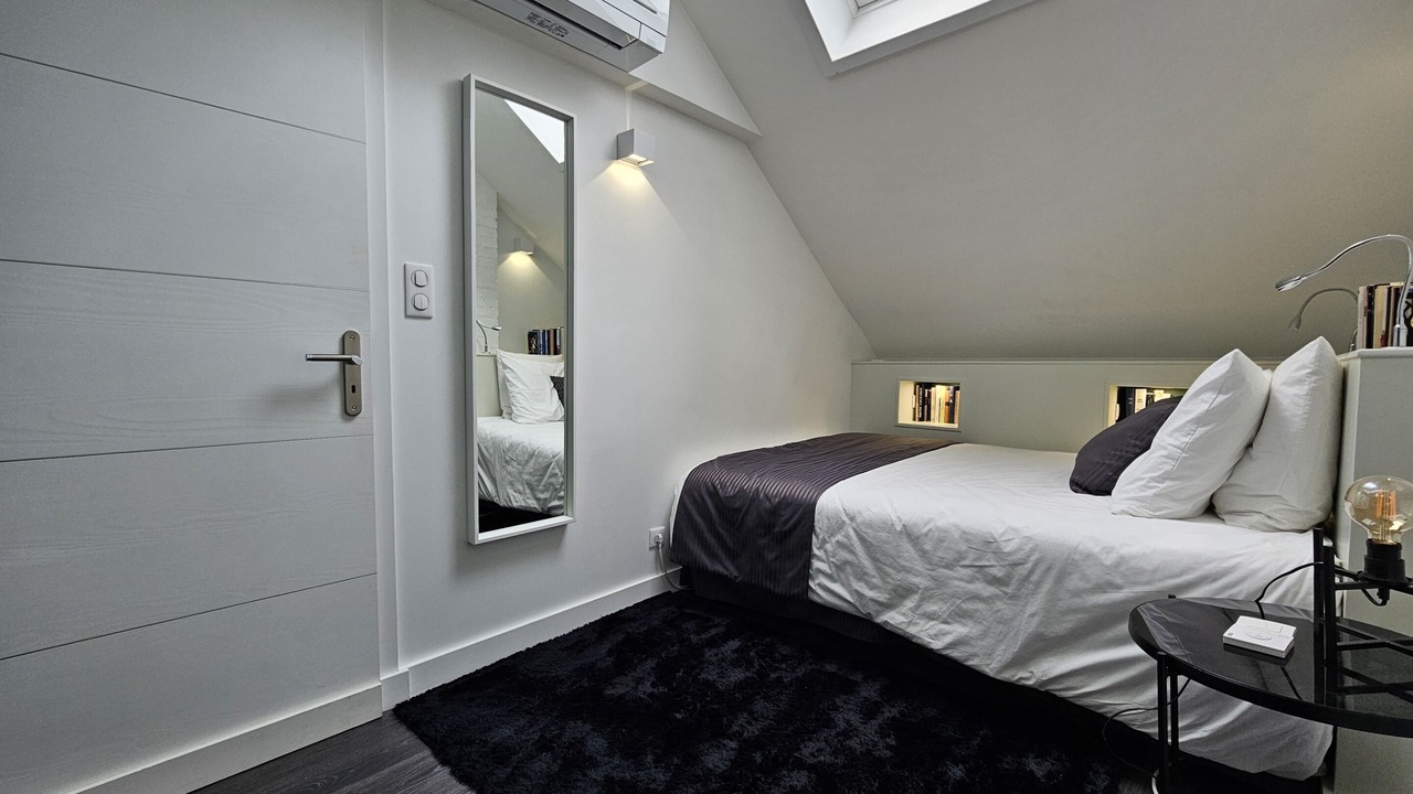 Photo of Bedroom in Troyes