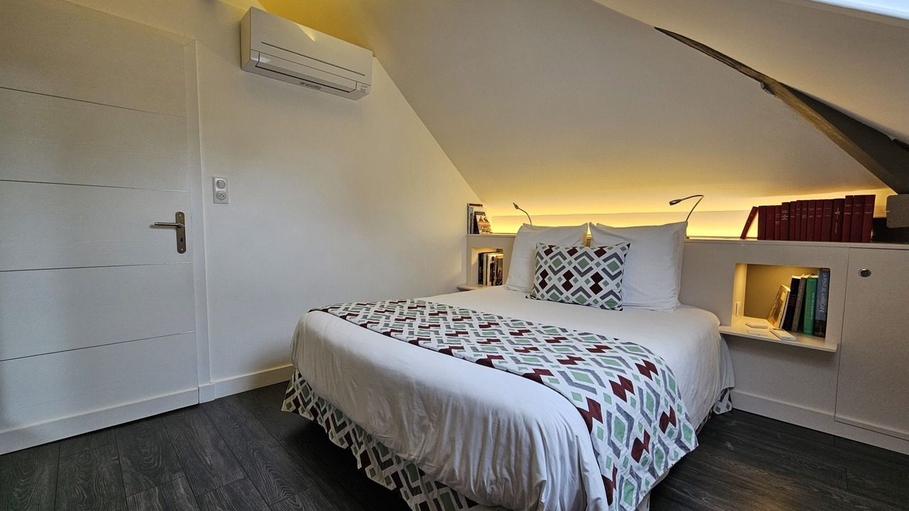 Photo of Others in Troyes