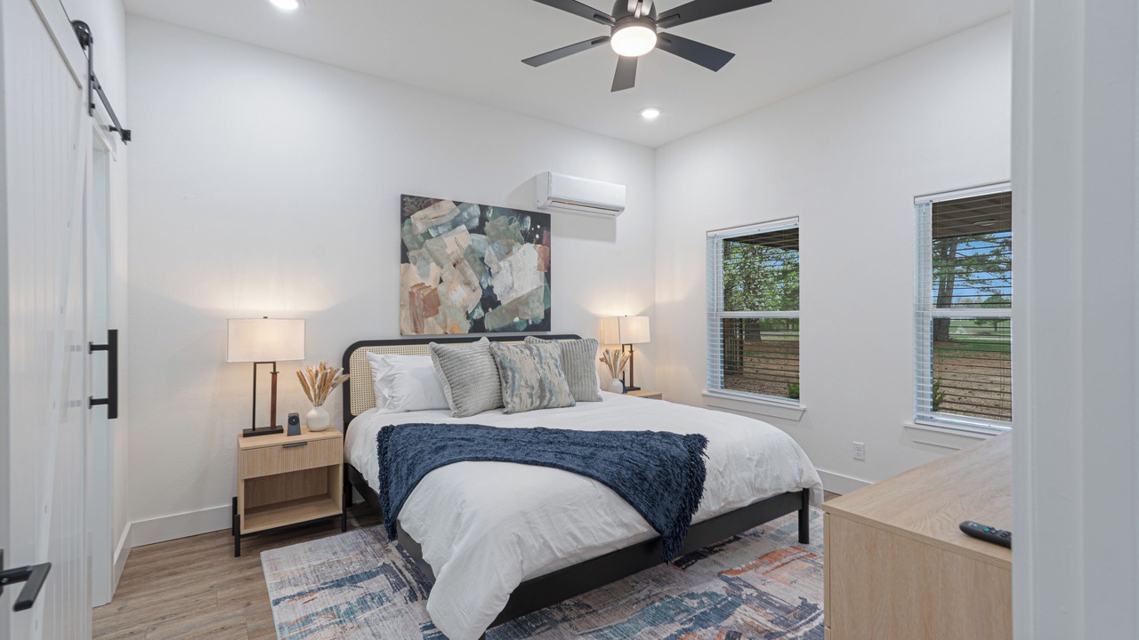 Photo of Bedroom in Rogers