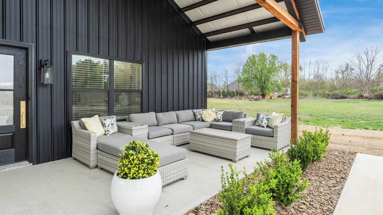 Photo of Patio Balcony in Rogers